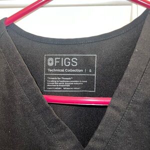 Figs catarina one pocket top black